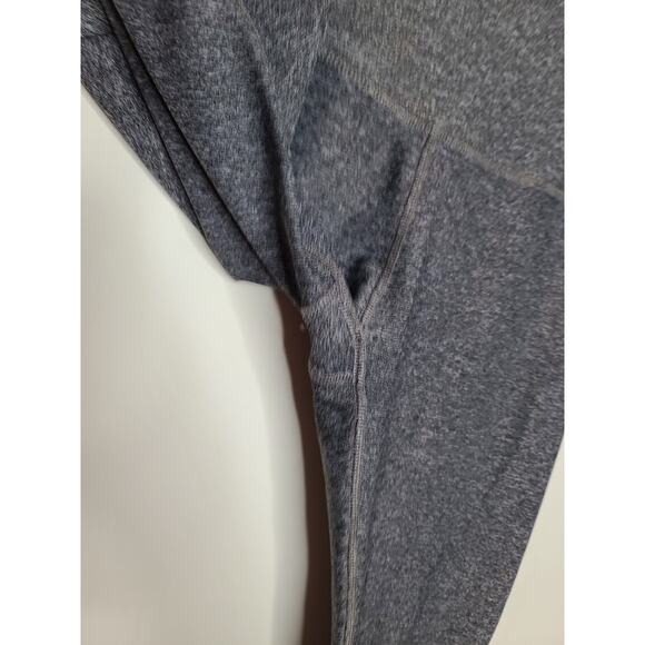 Cyclebar grey metallic athletic capri leggings - XS / small - Picture 3 of 4